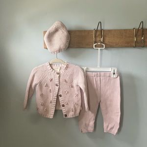 Knitted outfit light pink